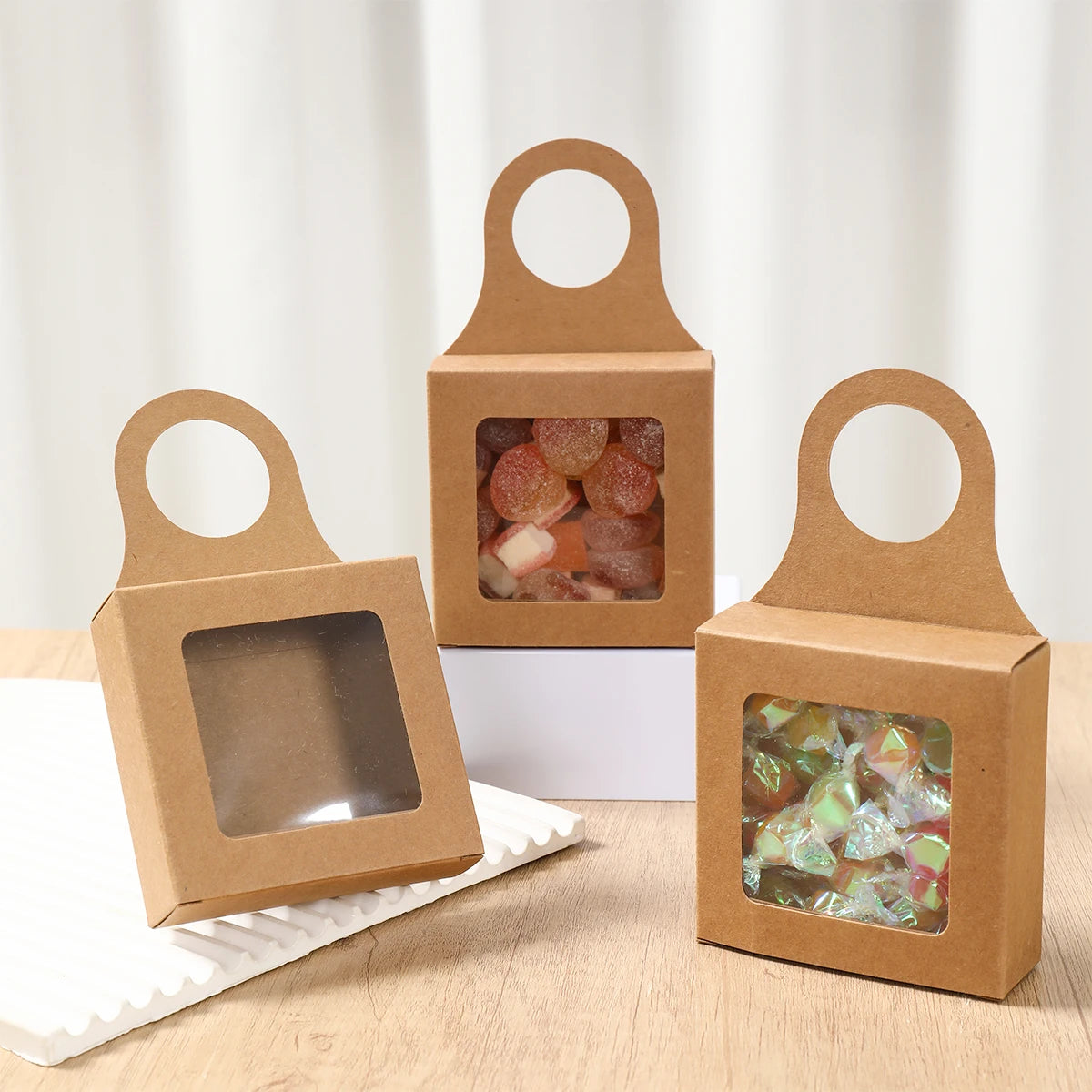 10pcs Kraft Paper Red Wine Gift Box Window Hanging Candy Box Biscuit Packaging Box Black White Card Folding Packaging Candy Gift